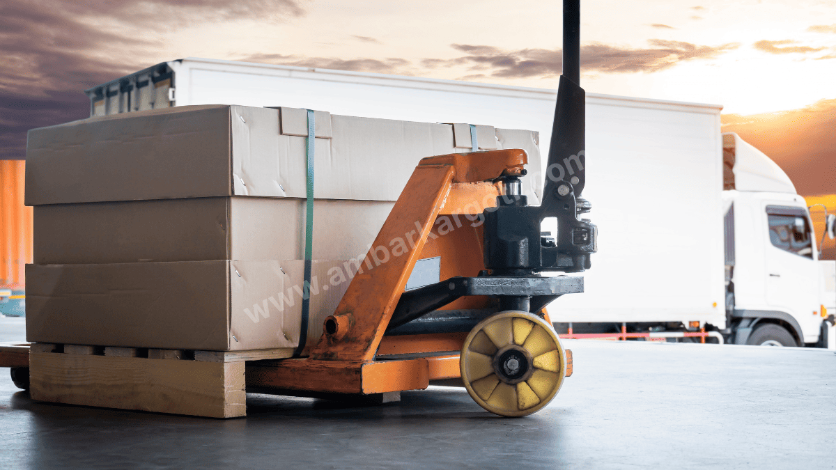 Banaz Paletli Yük Taşıma